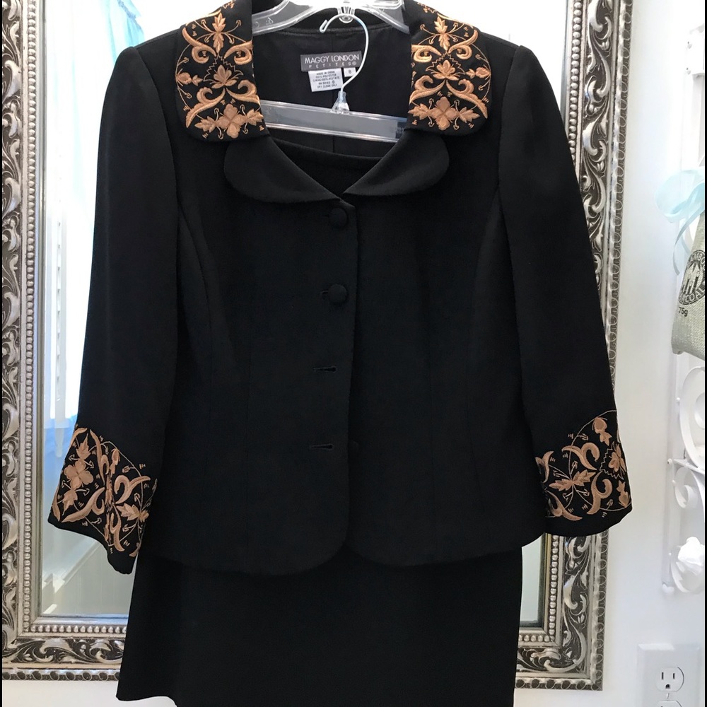 Suit (Jacket and skirt)